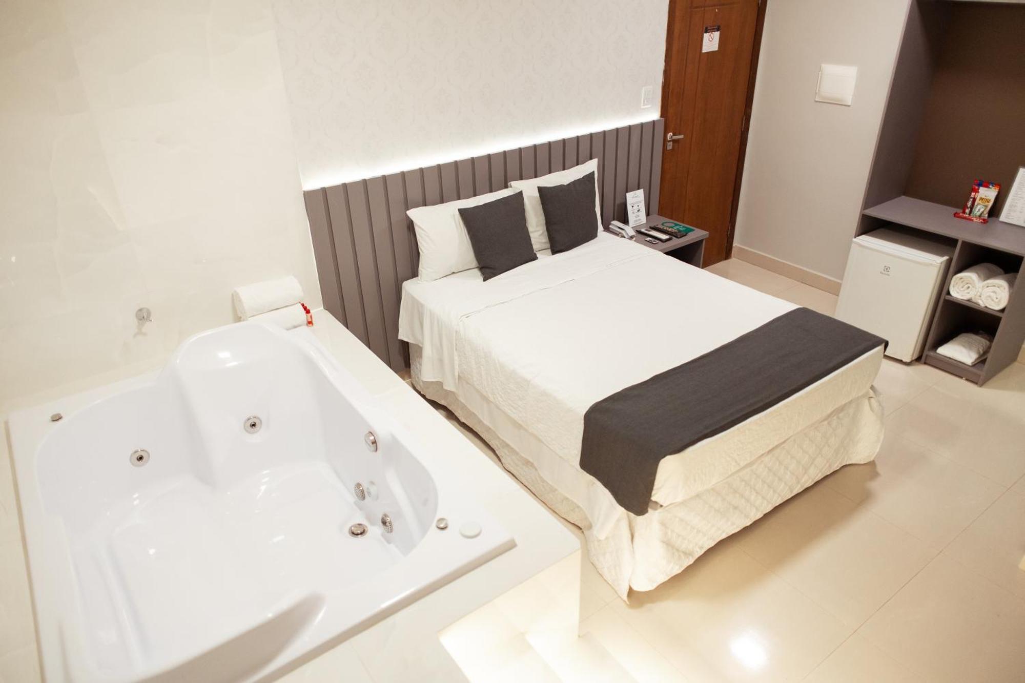 Paris Hotel By H Hoteis - Business Taguatinga Dış mekan fotoğraf